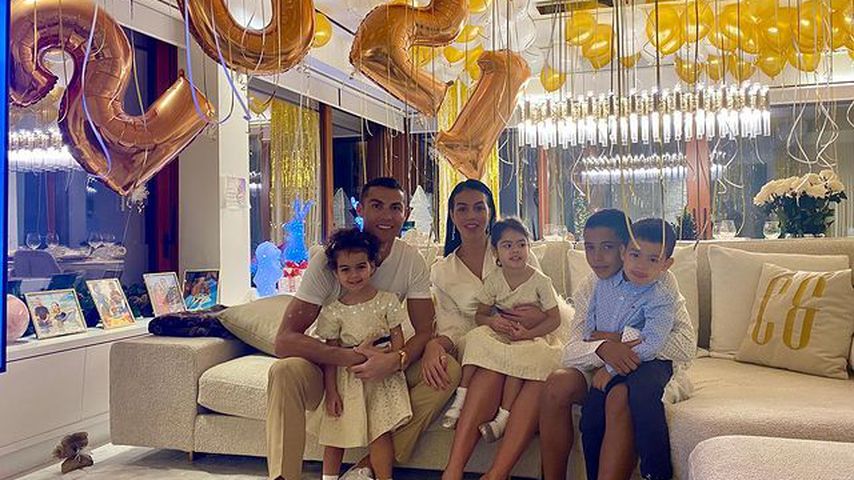 Inklusive Familienfoto: Ronaldo teilt emotionalen Insta-Post