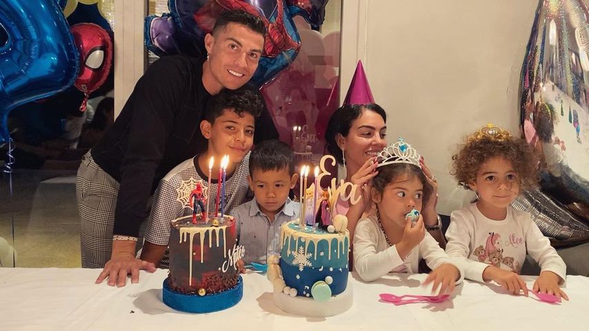 Cristiano Ronaldo mit seiner Familie