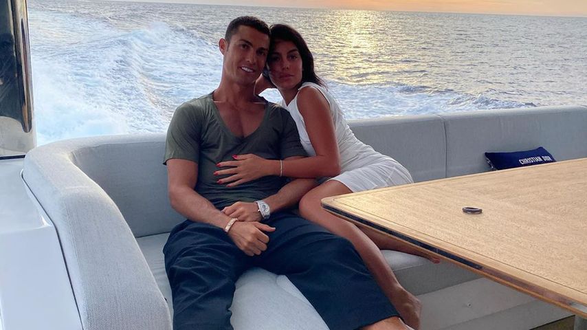 Verlobt? Cristiano Ronaldo legt 666.900 Euro für Ring hin