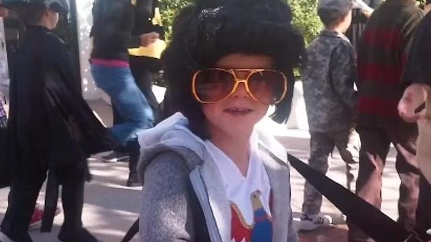 Cruz Beckham als Elvis