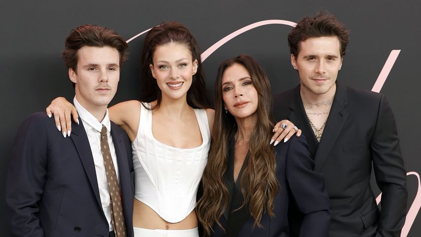Cruz Beckham, Nicola Peltz-Beckham, Victoria Beckham und Brooklyn Peltz-Beckham