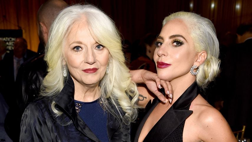 Regenbogen-Haare: So crazy sieht Lady Gaga im Moment aus!