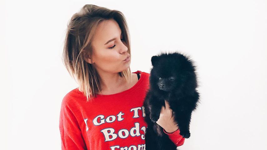 Dagi Bee ist erleichtert: Hund Zula passt auf Baby Nelio auf