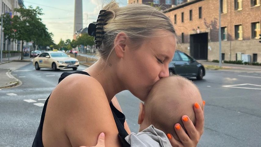 Dagi Bee und ihr Baby Nelio, August 2022