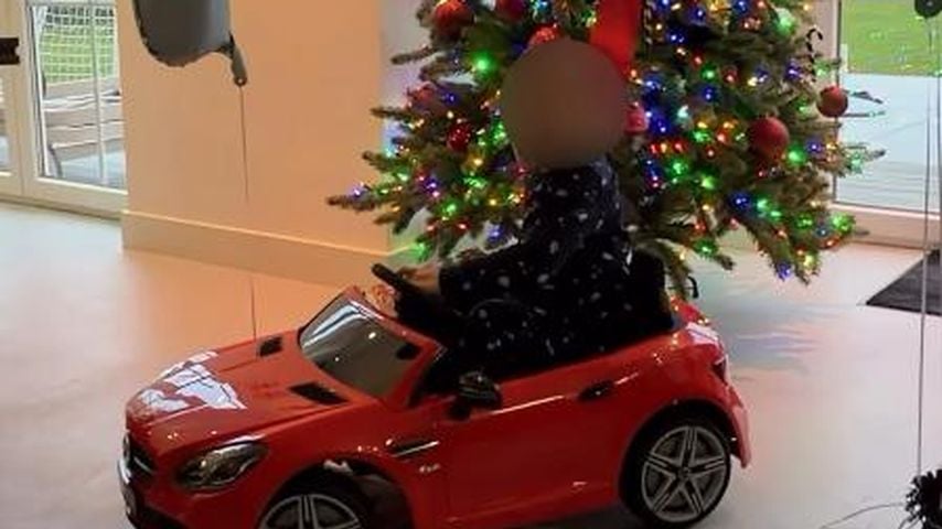 Dagi Bees Sohn Nelio, Dezember 2025