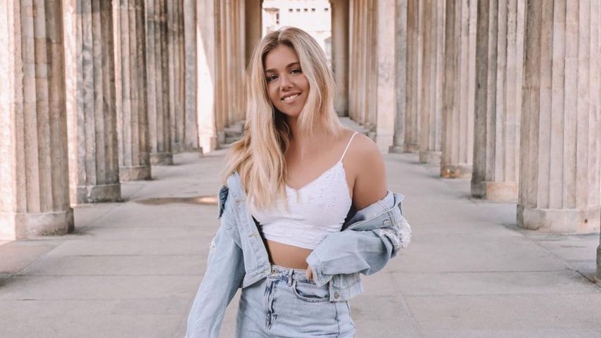 Dalia Mya auf der Museumsinsel in Berlin