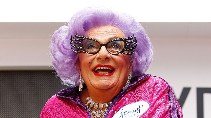 Dame Edna Everage, Barry Humphries' Kunstfigur