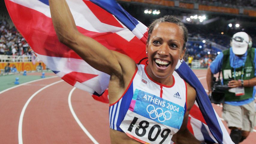 Dame Kelly Holmes nach ihrem Olympiasieg im Jahr 2004