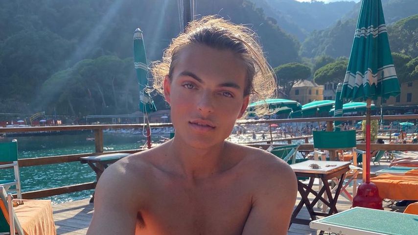 Damian Hurley, Male Model