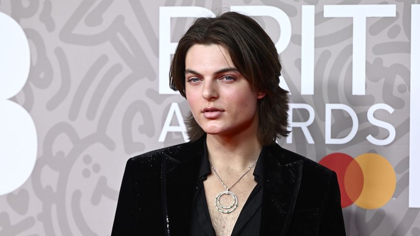 Diese zwei Stars kümmern sich wie Väter um Damian Hurley