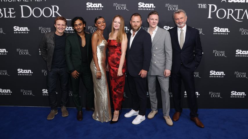 Damon Herriman, Arka Das, Sophie Wilde, Miranda Otto, Jeffrey Walker, Patrick Gibson und Sam Neill