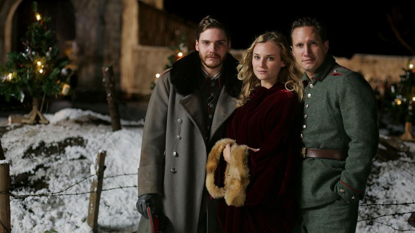 Daniel Brühl, Diane Kruger und Benno Fürmann in "Merry Christmas"