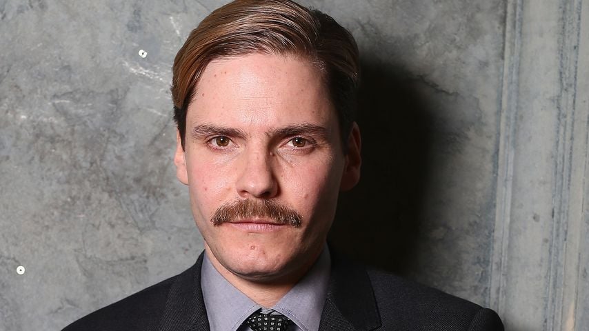 Süßes Premieren-Paar: Lob für Emma Watson & Daniel Brühl