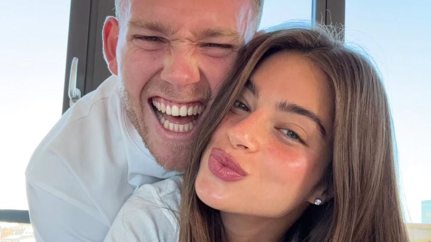 Pompös und gesichert: Daniel Peretz und Noa haben geheiratet