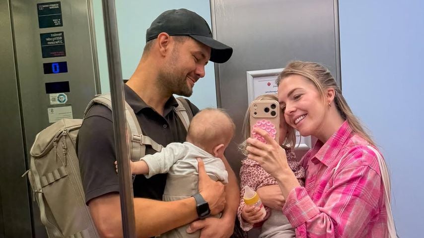 Daniel und Eva Lott mit ihren Kindern Leo und Mavie, September 2026