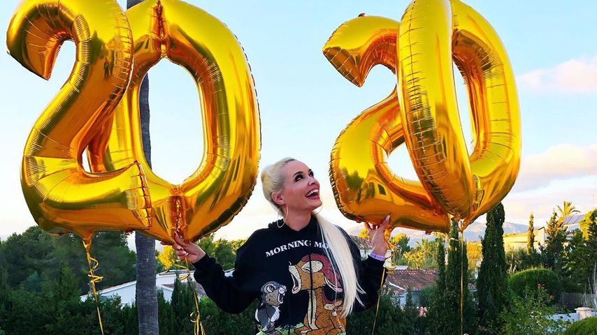 "Für Opa Costa": Die Katze lässt 2020-Ballons steigen