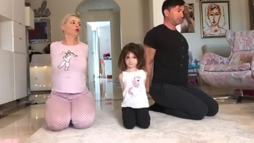 Daniela Katzenberger mit Tochter Sophia und Ehemann Lucas Cordalis