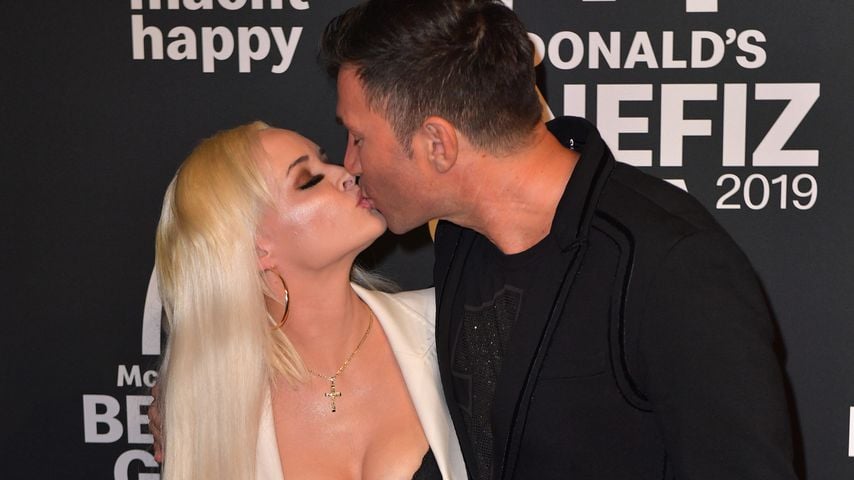 Daniela Katzenberger und Lucas Cordalis bei einer Spendengala in München 2019