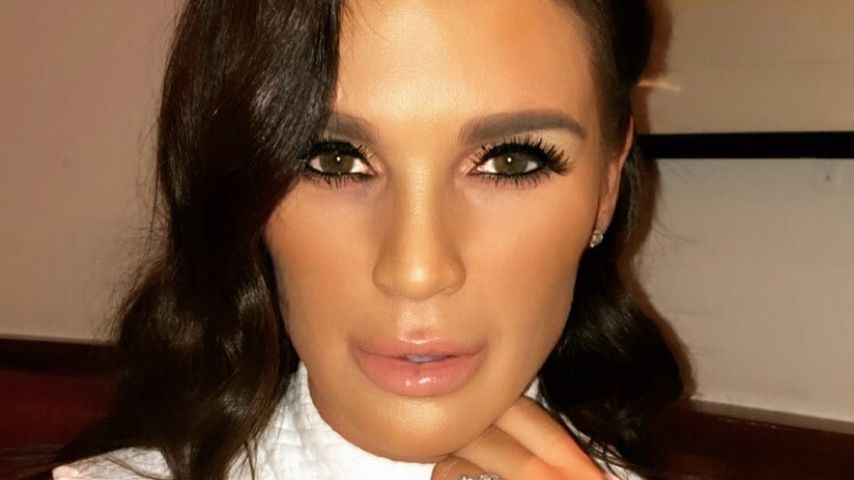 Danielle Lloyd, Model
