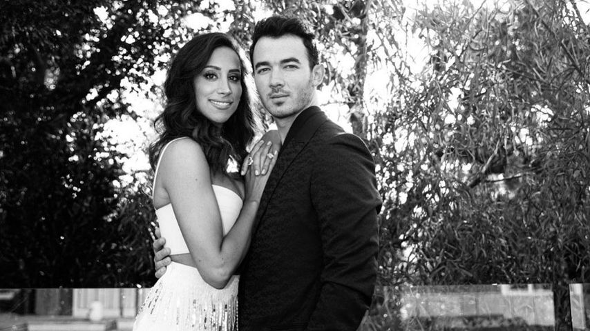 So süß gratuliert Kevin Jonas seiner Danielle zum Geburtstag