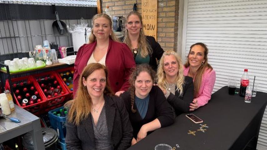 Danni Büchner teilt seltenes Foto mit ihren fünf Schwestern