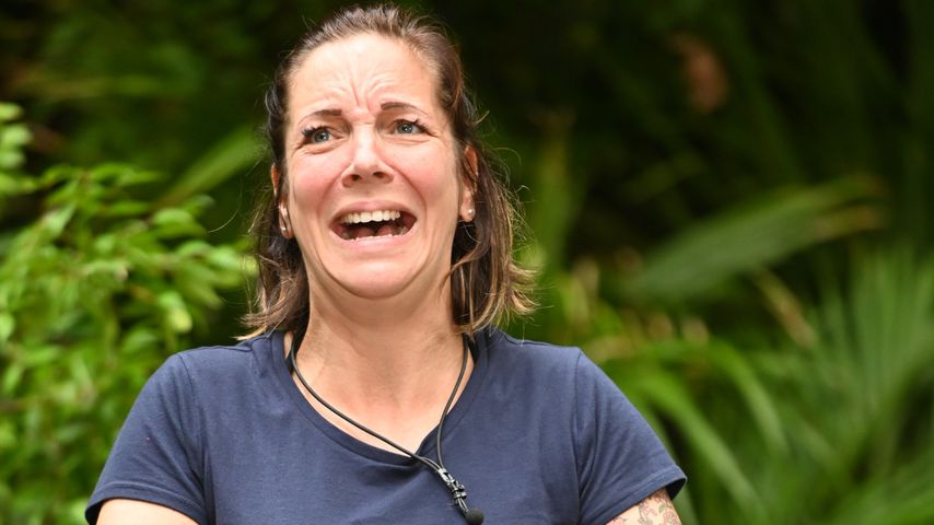 Danni Büchner bei der Dschungelprüfung "Heißer Stuhl"