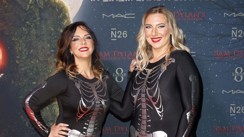 Danni Büchner und ihre Tochter Joelina bei Sam Dylans Halloween-Party im Oktober 2022 in Köln
