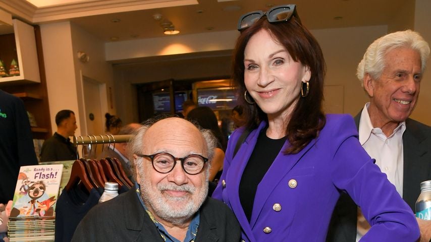 Danny DeVito & "Taxi"-Co-Star Marilu 42 Jahre später vereint