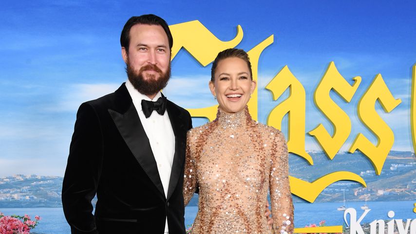 Danny Fujikawa und Kate Hudson bei einer Premiere, 2022