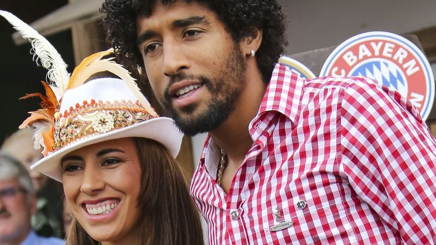 Und Pokal auch: Bayern-Kicker Dante stürmt Charts