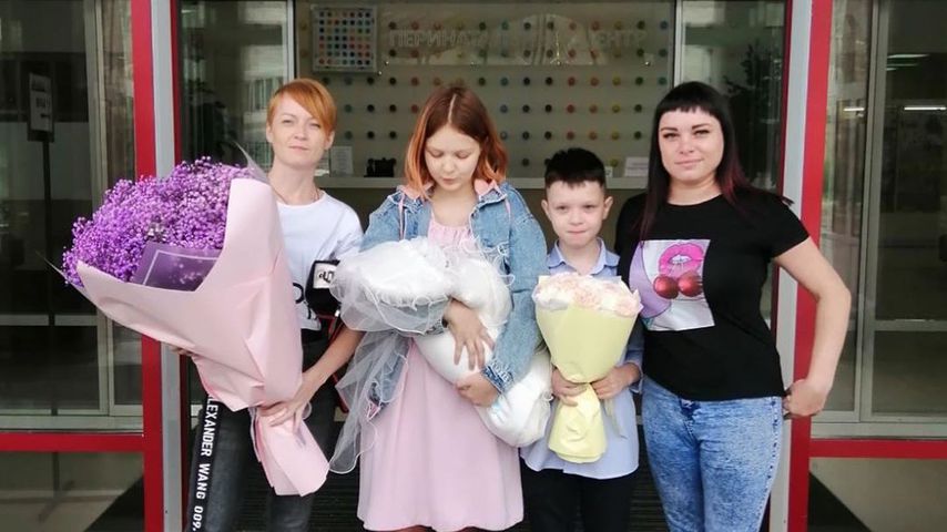 Darya Sudnishnikova und ihre Familie