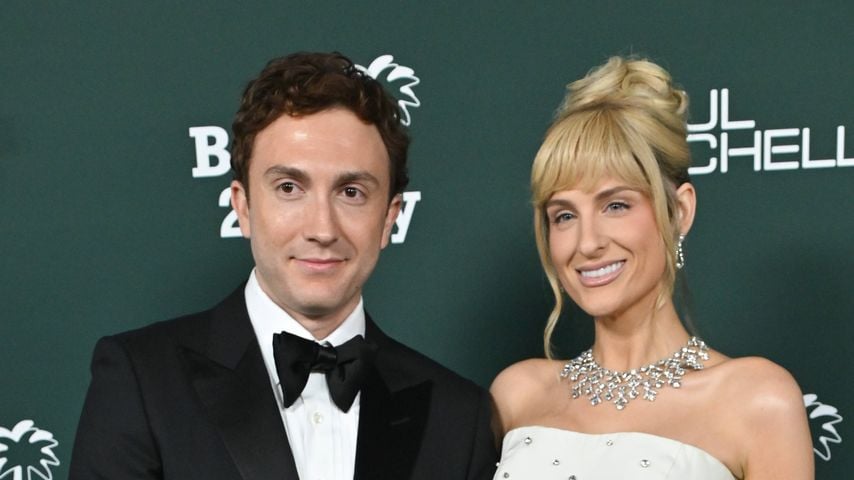 Daryl Sabara und Meghan Trainor bei der Baby2Baby Gala 2025 im Pacific Design Center in West Hollywood