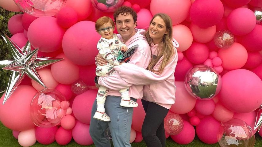 Daryl Sabara, Meghan Trainor und ihr Sohn Riley im Dezember 2022