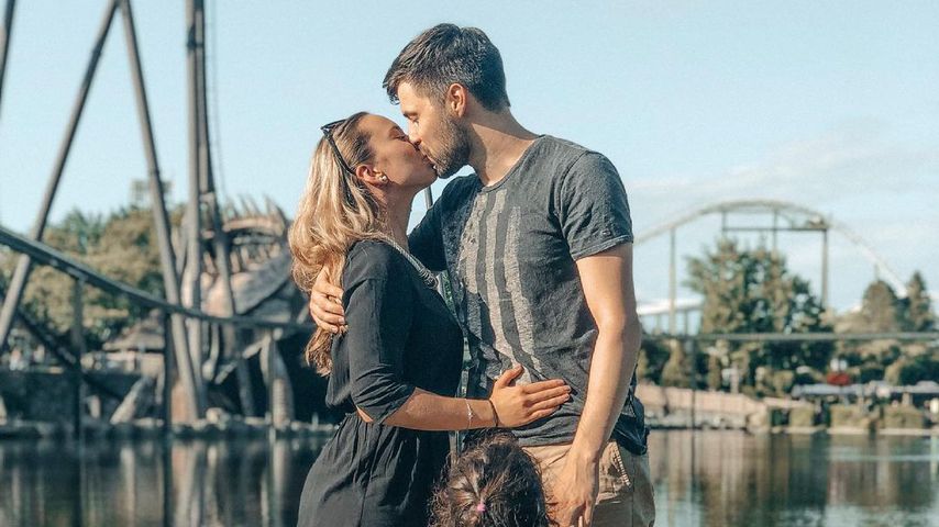 Das "Take Me Out"-Paar Svenja und Steven mit Svenjas Tochter Zoé
