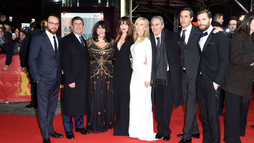 "Fifty Shades"-Autorin: Heiße Vibes zwischen Dakota & Jamie!