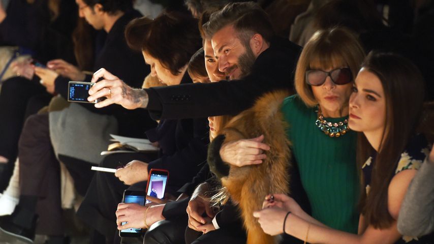 Witziger Strip: David Beckham & James Corden ziehen blank
