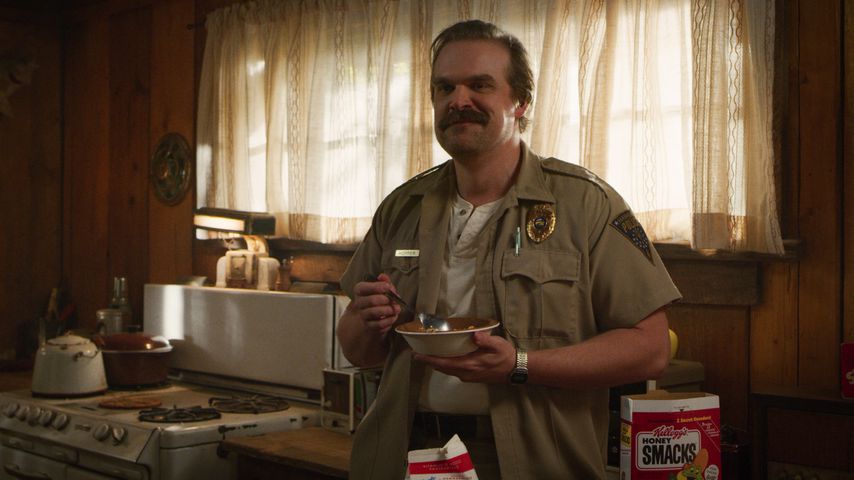 David Harbour in "Stranger Things", Staffel drei