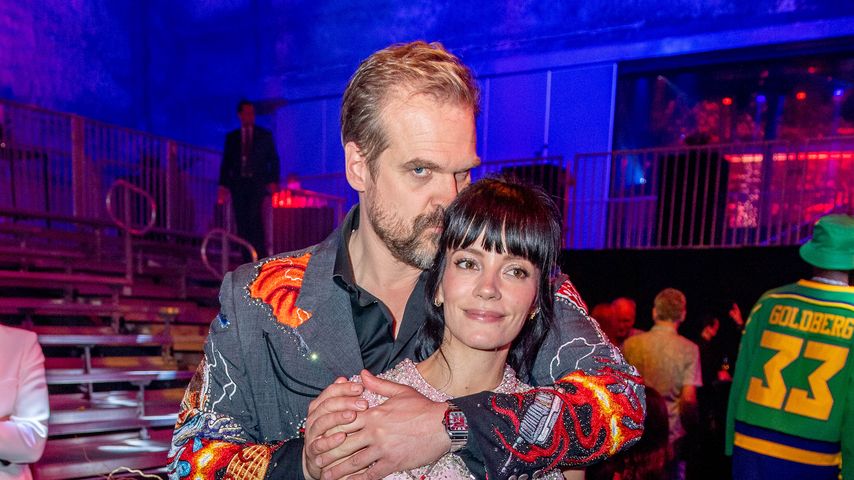 David Harbour mit Lily Allen bei der "Stranger Things"-Premiere