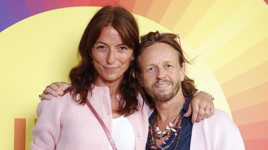 Davina McCall und Michael Douglas bei Pete Tongs "Ibiza Classics" 10th Anniversary Show in der Royal Albert Hall, London