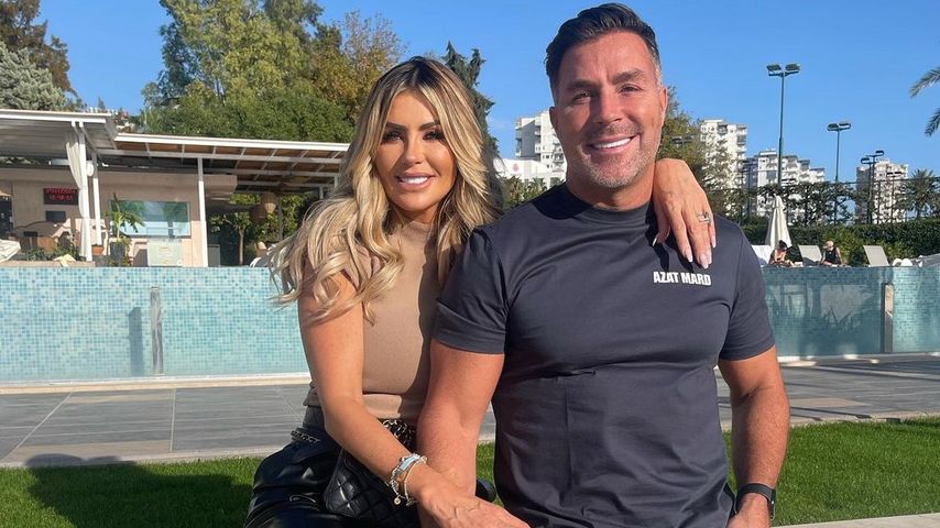 Reality-TV-Bekanntheit Dawn Ward mit ihrem Partner Ashley