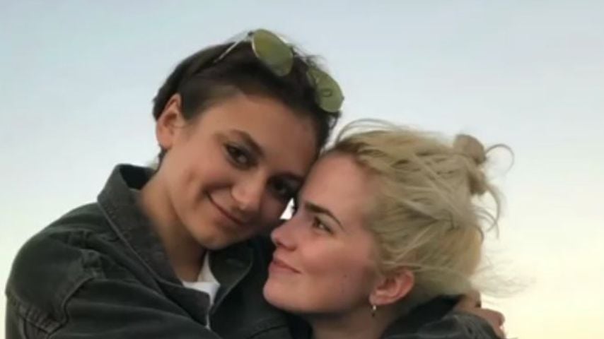 Sängerin Daya mit ihrer Freundin