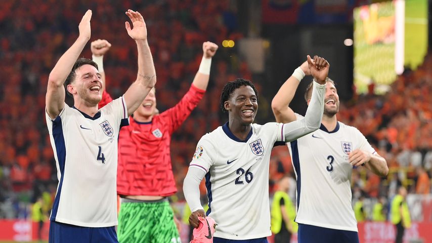 Declan Rice, Kobbie Mainoo und Luke Shaw im Juli 2024