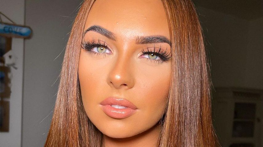Demi Jones, TV-Bekanntheit