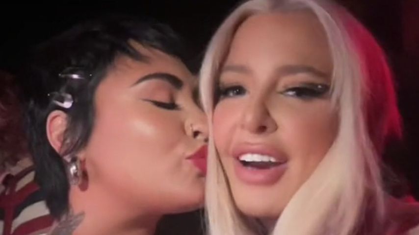 Demi Lovato und Tana Mongeau im August 2021