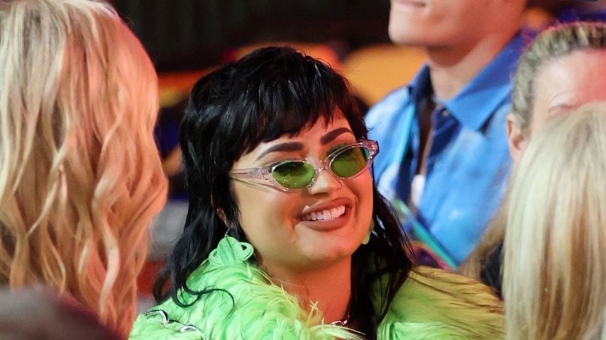 Demi Lovato auf Paris Hiltons Hochzeit