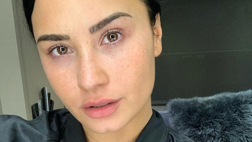 Seltener Anblick: Demi Lovato teilt ungeschminktes Selfie