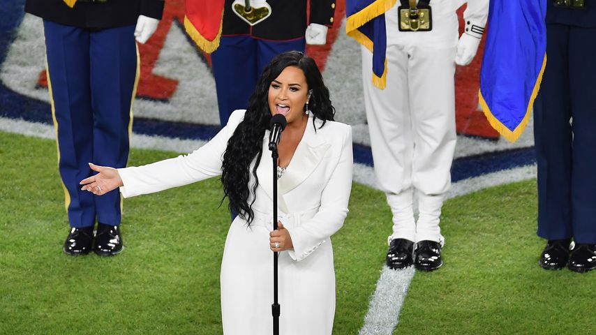 Demi Lovato, Sängerin