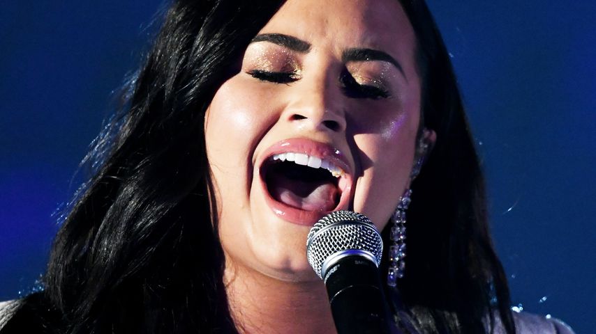 Demi Lovato, Sängerin