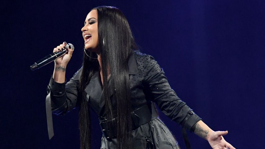 Demi Lovato, Sängerin