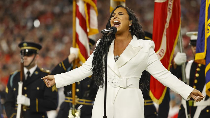 Demi Lovato singt die Nationalhymne beim Super Bowl 2020